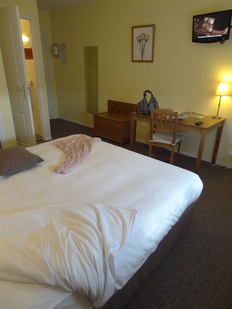 Hotel Akena Le Prado - Proche Zénith 3*