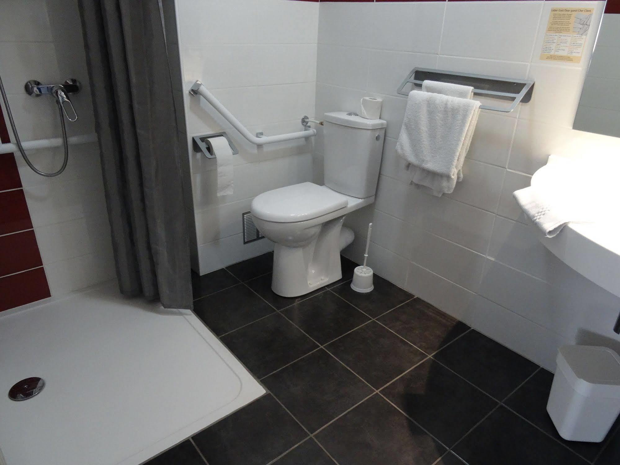 Akena Le Prado - Proche Zénith Hotel 3*